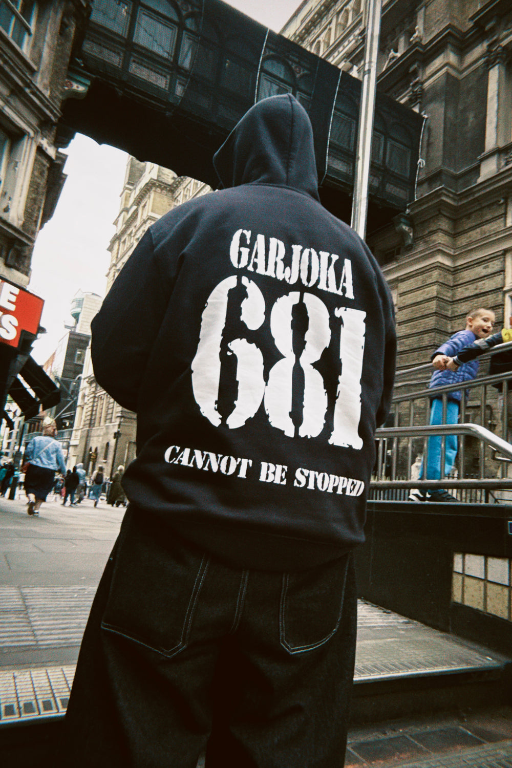 THRIV3 X GARJOKA HOODIE [BLACK/GREY]